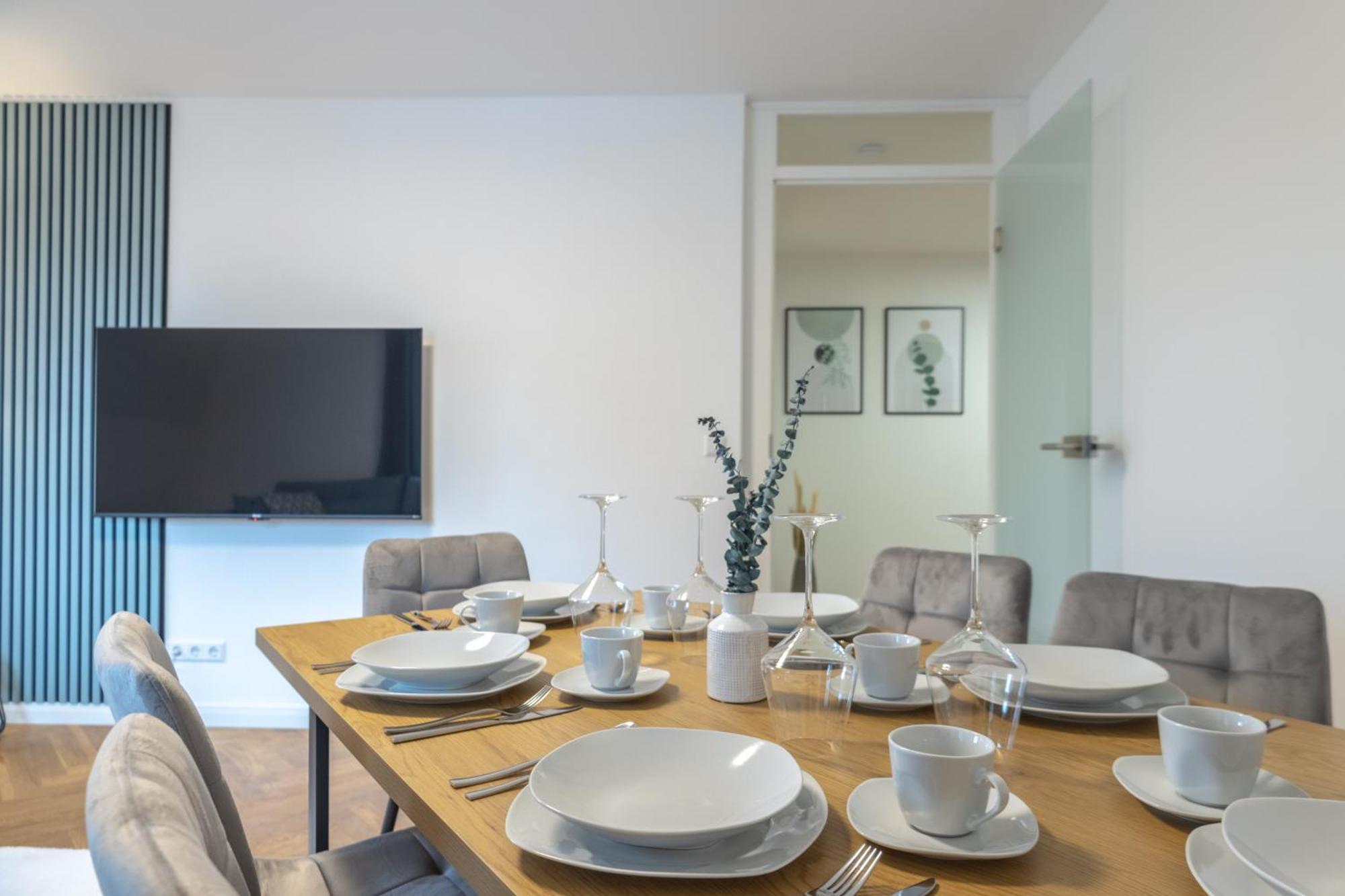 Appartement Coview - Design - 2 Schlafzimmer - Kueche - Highspeed Wlan *